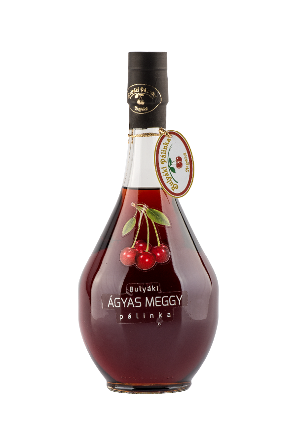 Sauerkirsche Pálinka auf dem Bett Sauerkirsche Pálinka auf dem Bett