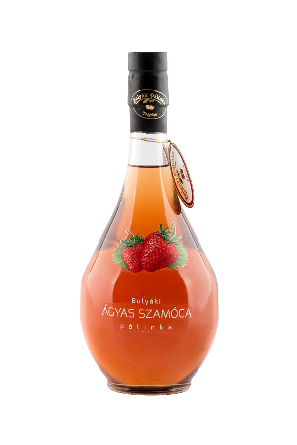 Erdbeeren Pálinka auf dem Bett Erdbeeren Pálinka auf dem Bett